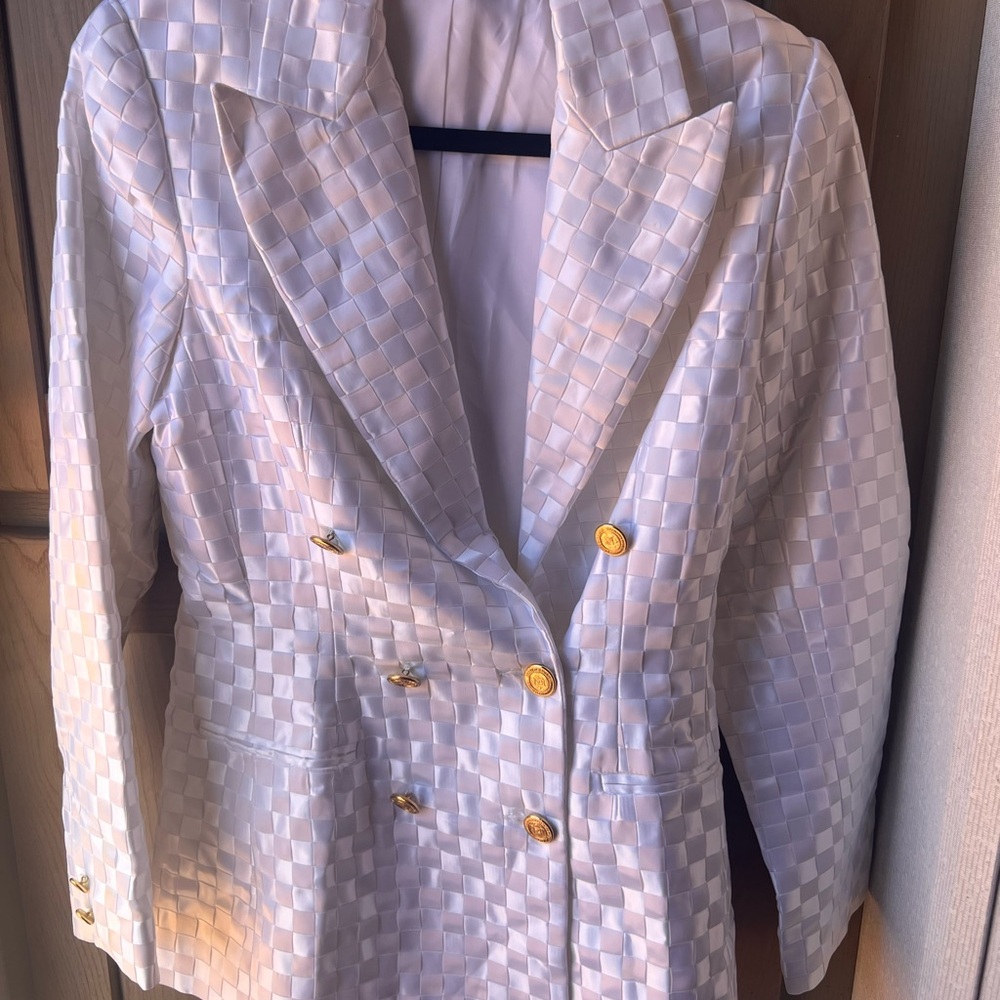 Rare Christina von Fieandt Lauhala Weave Chic White Blazer w Gold Accents Size 8